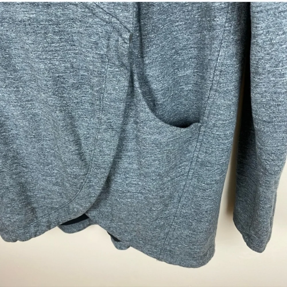 Lululemon That's A Wrap Cardigan Heathered Snow Slub Coal Sz 6